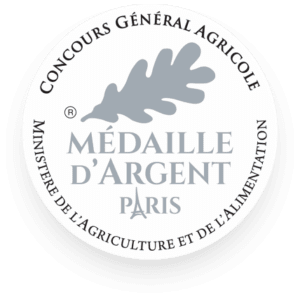 concours général de paris 2020 médaille d'argent Vin nature de Bandol aop produit sans pesticides, naturel, culture traditionnelle et raisonnée au domaine La Vivonne Côtes de Provence aoc 2022 meilleur bandol rouge et rosé vieux millésimes primés